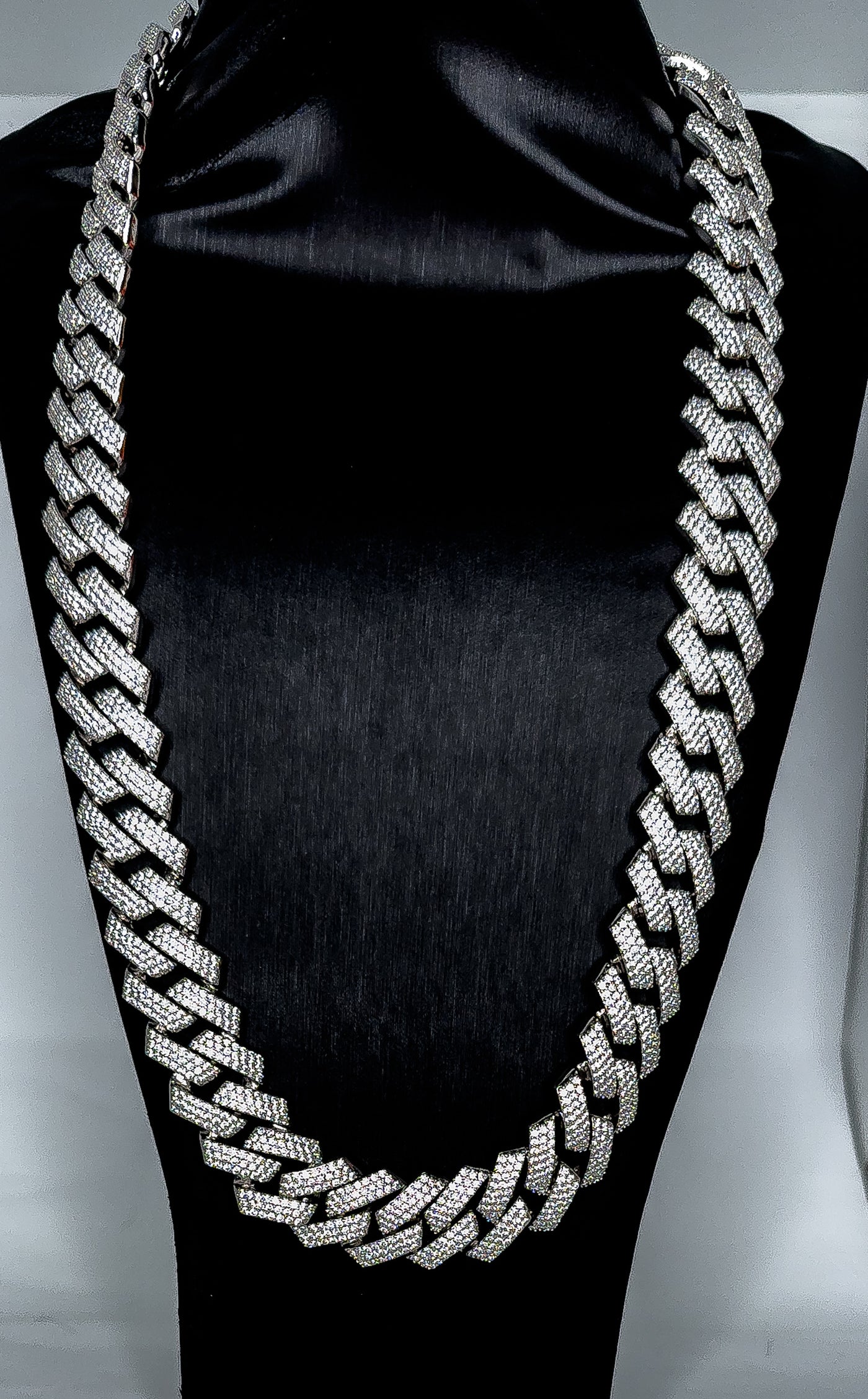 18 mm White Gold Over Brass Iced Cuban Link Necklace - Men's Luxury Jewelry